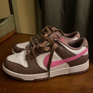 Nike Women’s Dunks
